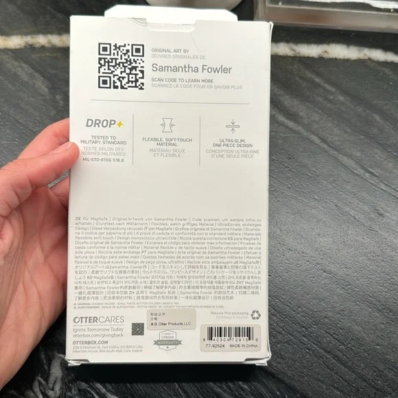 OtterBox MagSafe case - Picture 2 of 5